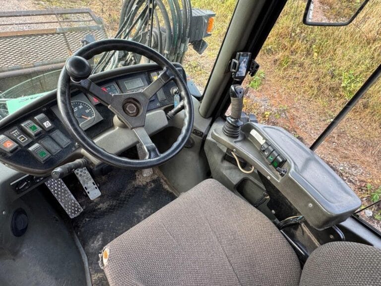 LM Trac 680