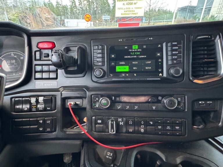 Scania P 500 8x4/4 tridem, vaijeriauto Euro-6