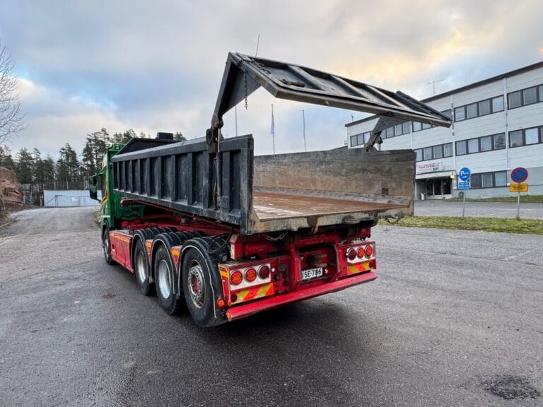 Scania P 500 8x4/4 tridem, vaijeriauto Euro-6