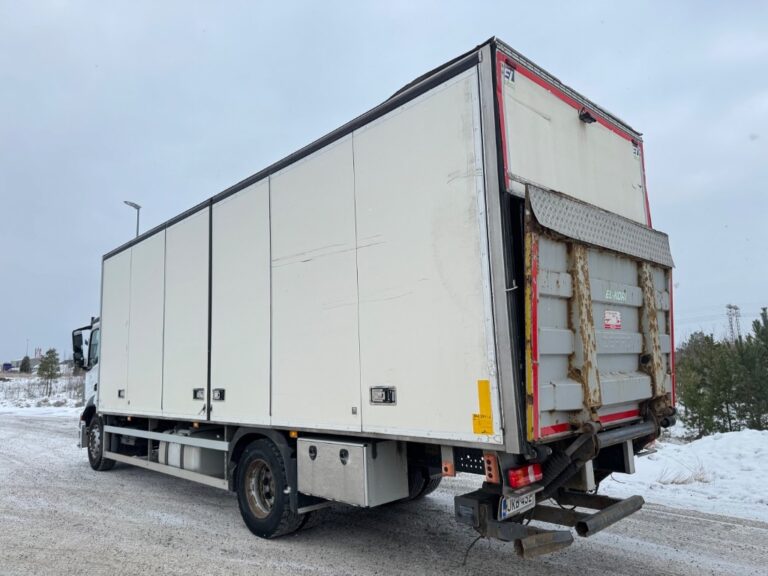 Mercedes-Benz Antos 1832 L 4x2-5800