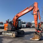 Hitachi ZX 135 US-6