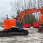 Hitachi ZX 225 US LC-5 B