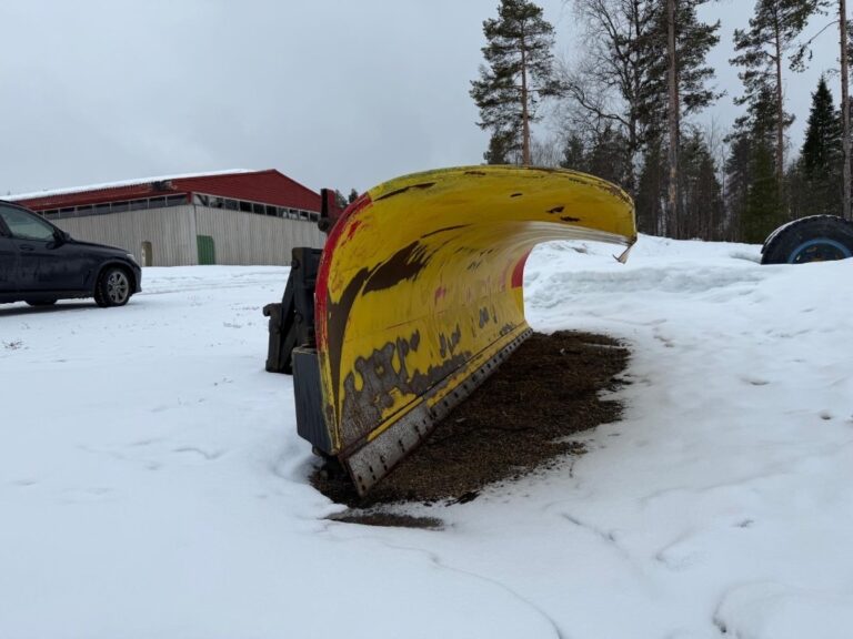 Scania R 164 G 6x2-4300