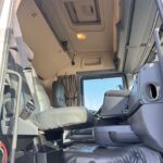 Scania R 560 6x2/4-4900 kokosivuaukeavalla korilla + PL