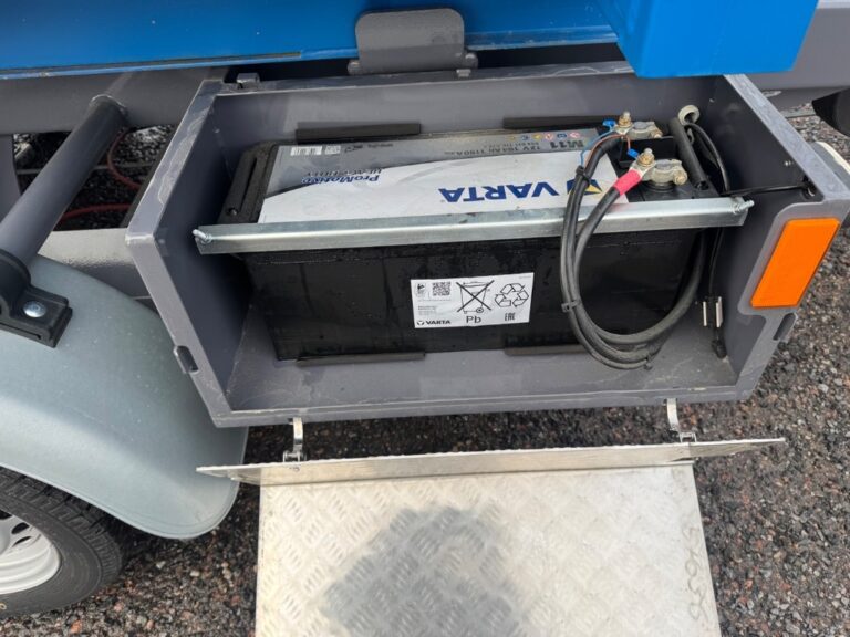 Vezeko Konos 35-3 koukkulaite perävaunu