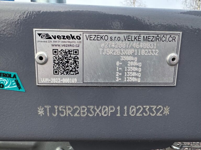 Vezeko Konos 35-3 koukkulaite perävaunu