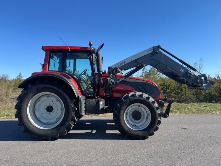 Valtra T 182 Versu