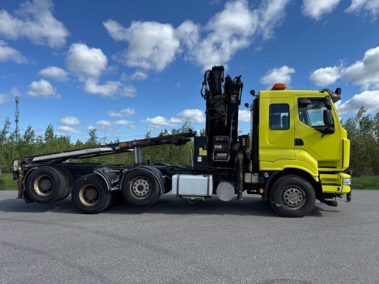 Sisu R500 8x4/4 Nosturi- vaihtolava-auto
