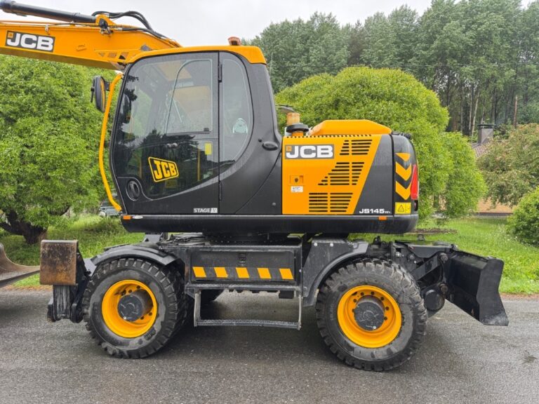 JCB JS 145 W+