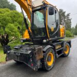 JCB JS 145 W+
