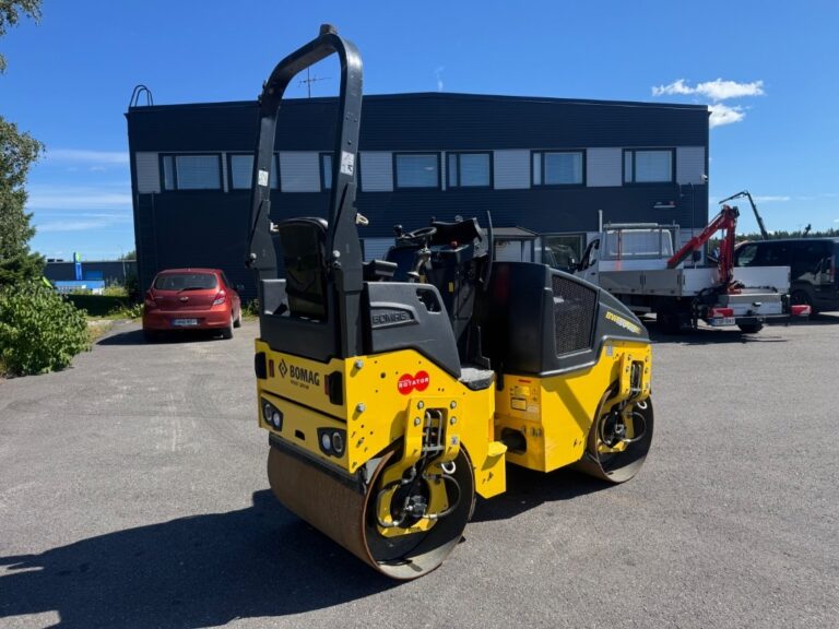 Bomag BW 100 AD-5