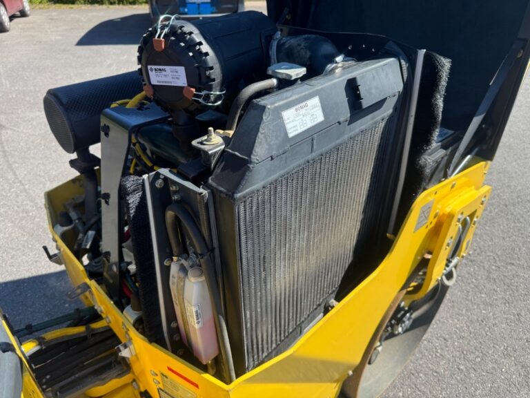Bomag BW 100 AD-5