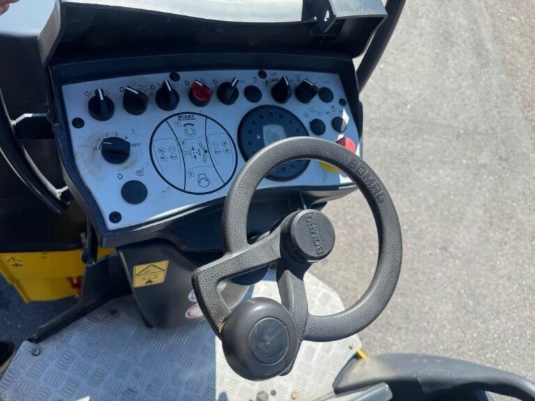 Bomag BW 100 AD-5