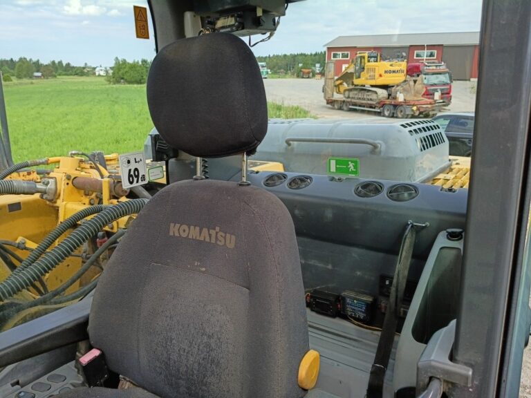 Komatsu PC 210 LC-8K