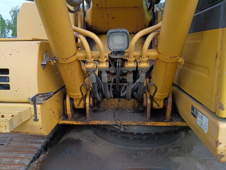 Komatsu PC 210 LC-8K
