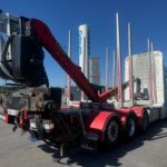 Scania R 730 8x4/4 tukkiauto Nosturilla