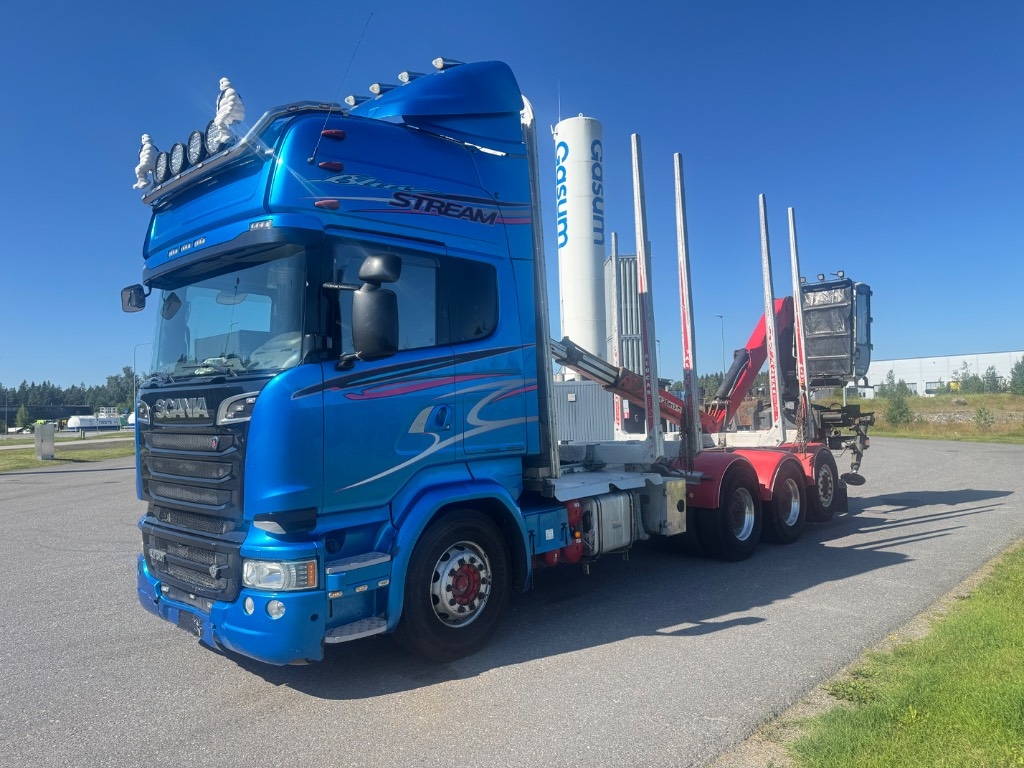 Scania R 730 8x4/4 tukkiauto Nosturilla