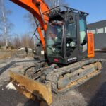 Hitachi ZX 135 US-6
