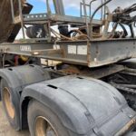 Mercedes-Benz Arocs 3351 LS 6x4-3300, Sorapuoliperäyhdistelmä