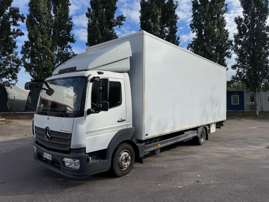 Mercedes-Benz Atego 818 L