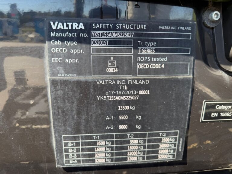 Valtra T 155 Active
