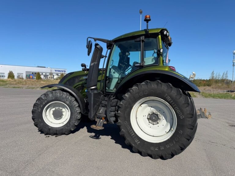 Valtra T 155 Active