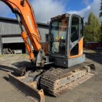 Doosan DX 80 R