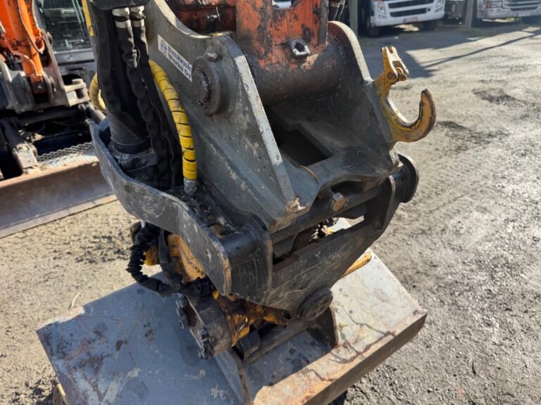 Doosan DX 80 R