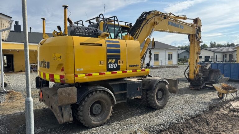 Komatsu PW 180-10