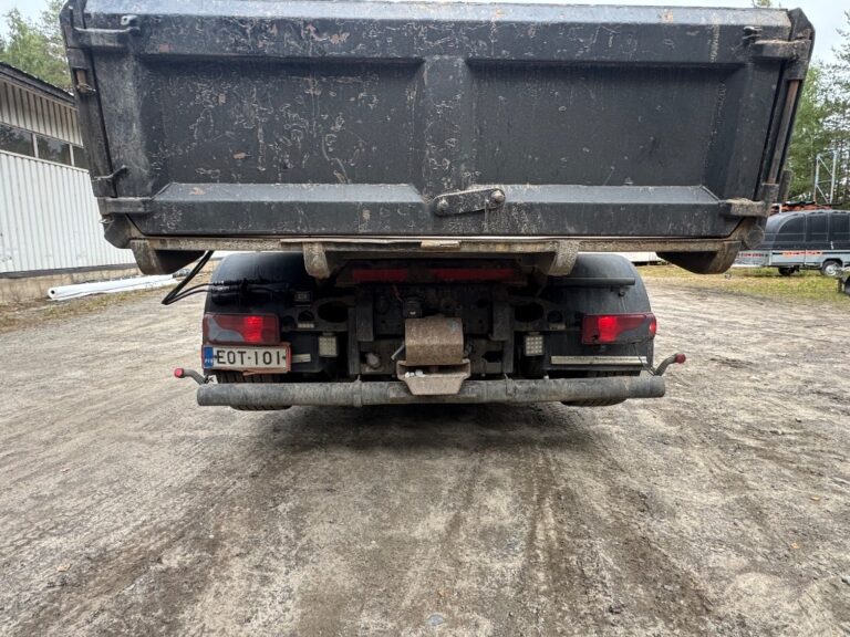 MAN TGX 35.540 8x4/4-3900 koukkuauto