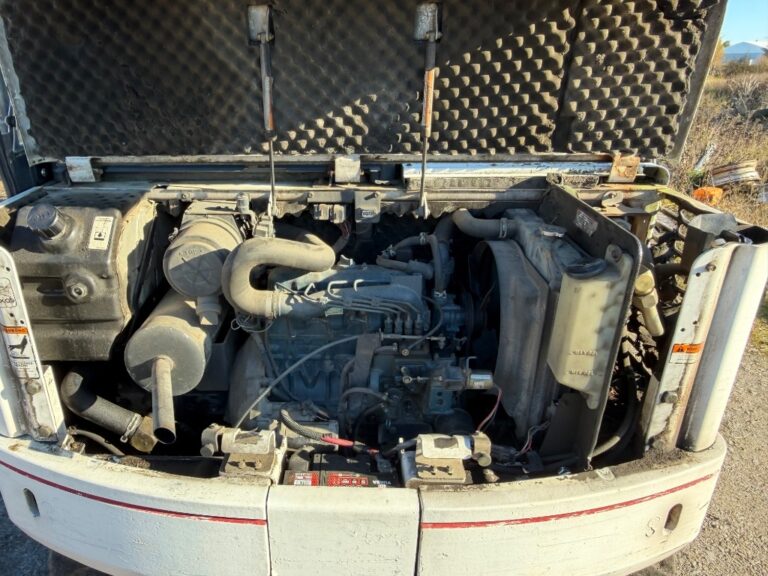 Bobcat 337