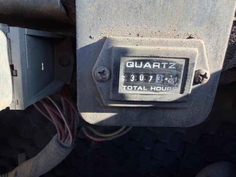 Bobcat 337