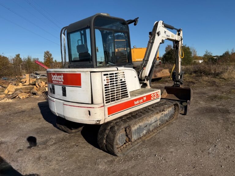 Bobcat 337