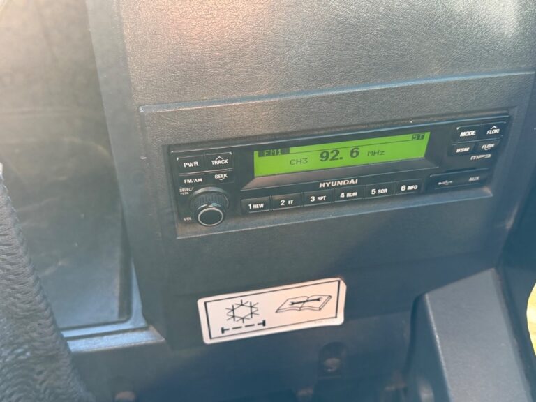 Hyundai Robex 140 LCM-9A