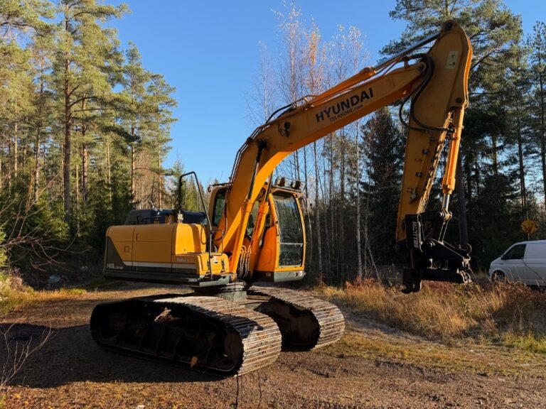 Hyundai Robex 140 LCM-9A