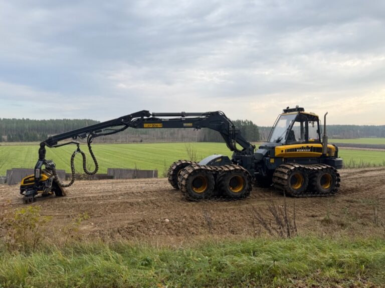 Ponsse FOX 8W Harvesteri