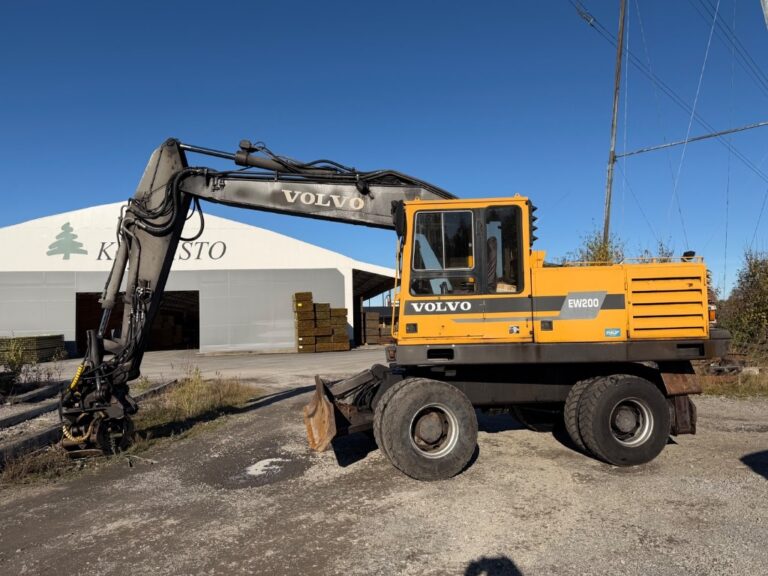 Volvo EW 200